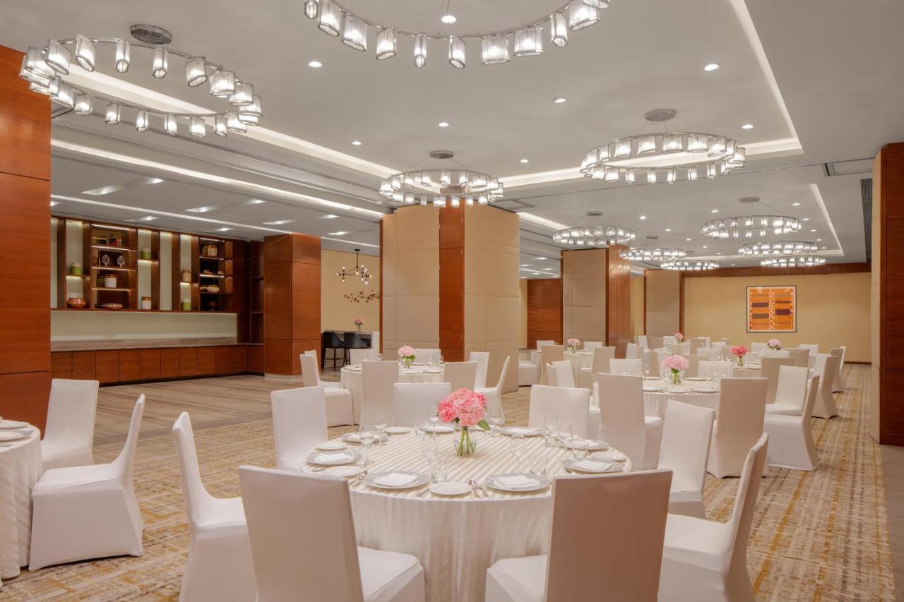 Hyatt Regency Chandigarh Chandīgarh Exterior foto The ballroom