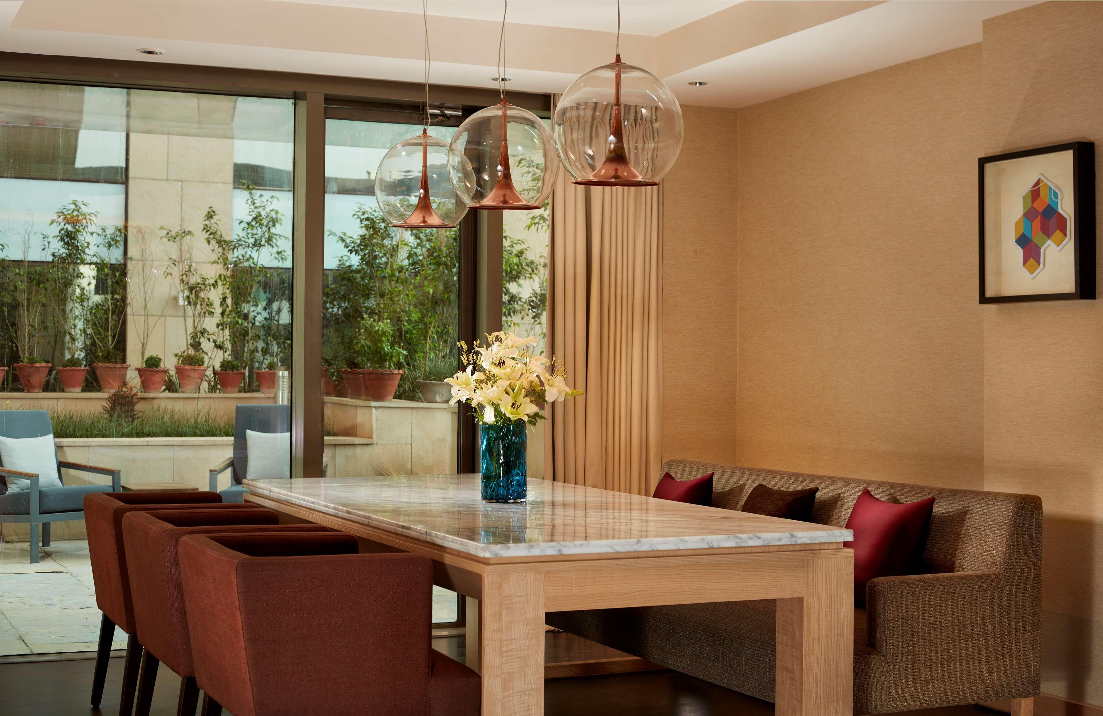 Hyatt Regency Chandigarh Chandīgarh Exterior foto A dining room